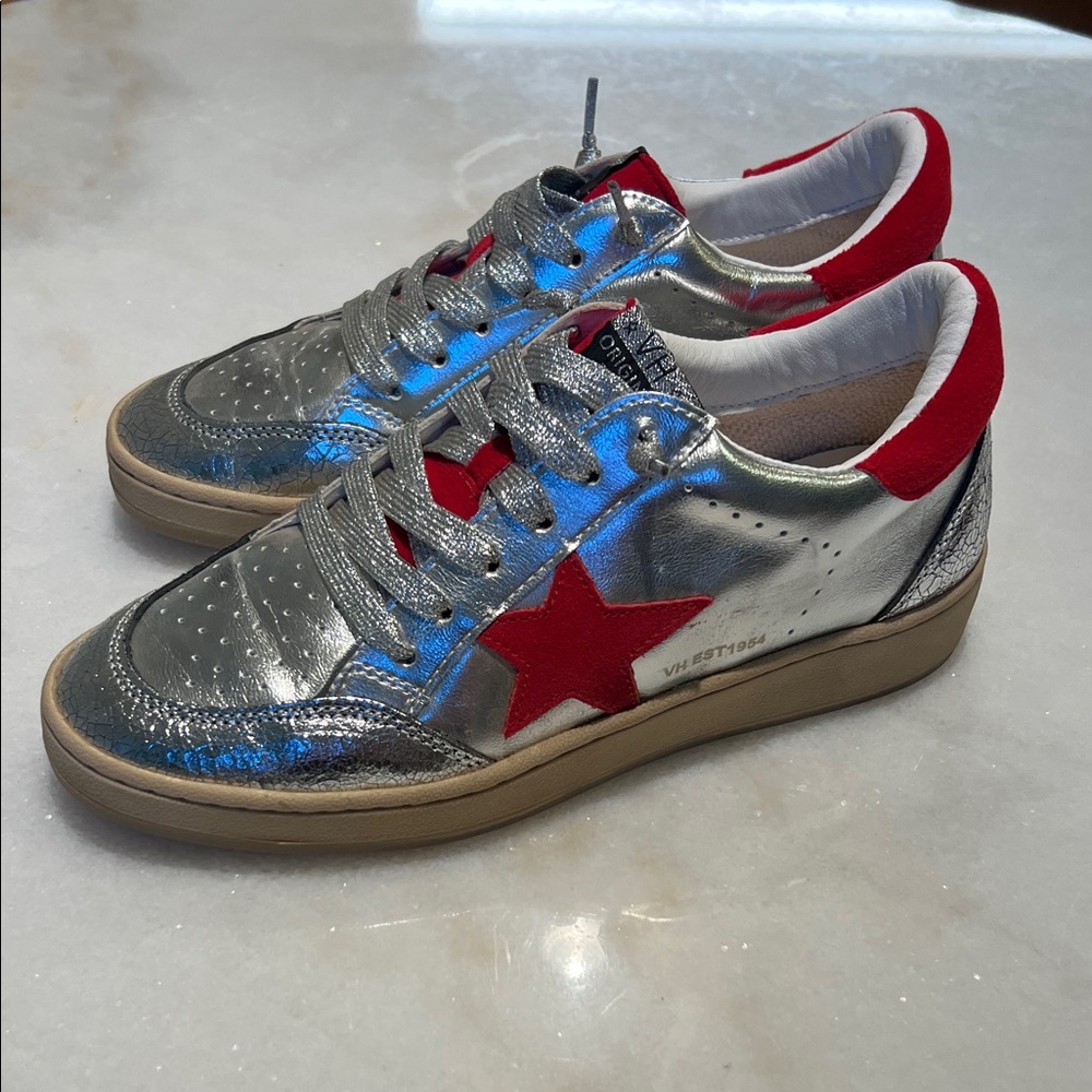 Vintage Havana Denisse Metallic Silver & Red Star Women’s Casual Sneakers